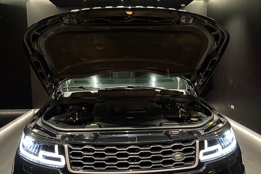 RANGE ROVER SPORT P360 HSE 